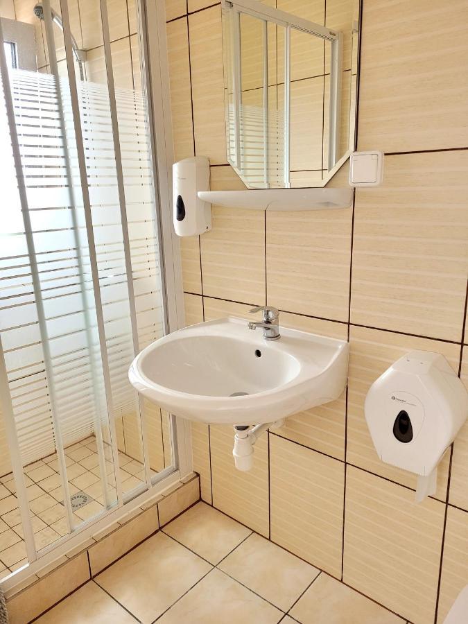 Orka Wakacje Dźwirzyno Exteriör bild